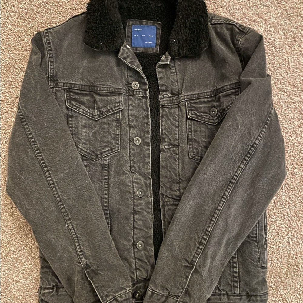 Zara Black Denim Faux Fur Jacket (Black - M)